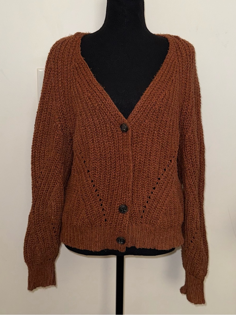 Natural Reflections V-Neck Chunky Knit Cardigan - Rust Brown